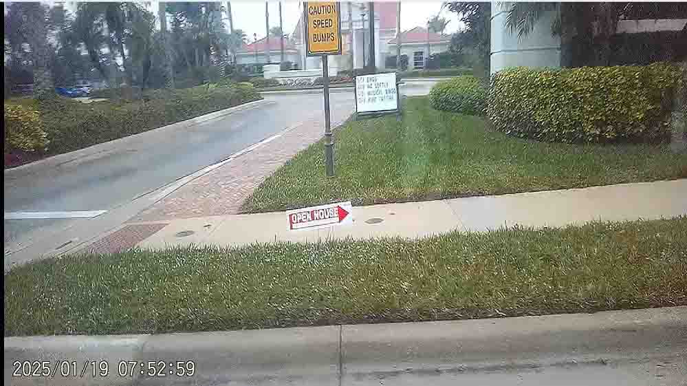 Lawn Signs At TownPark